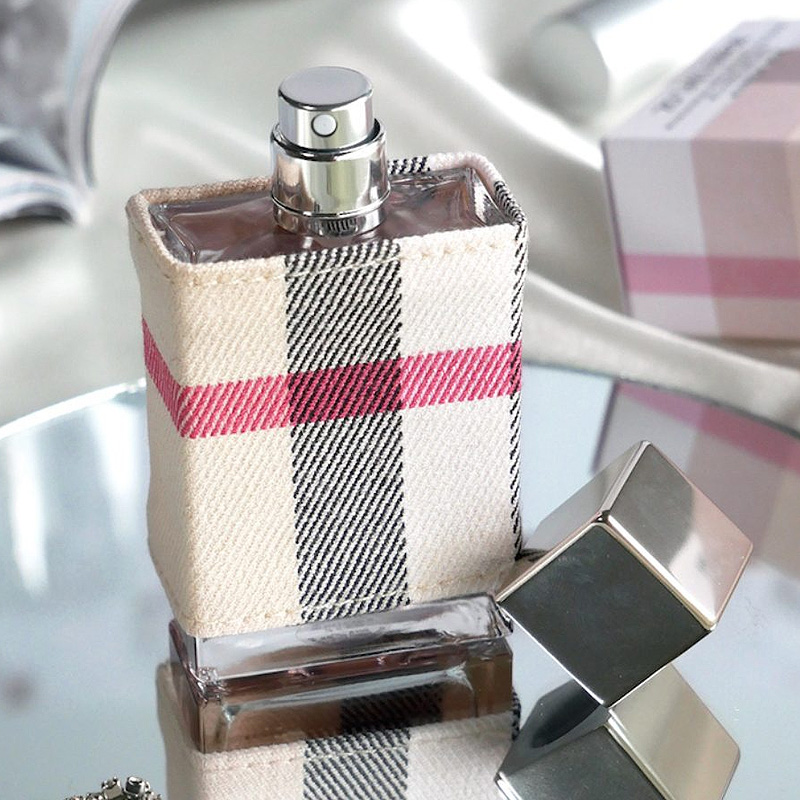 اسانس عطر اکسترا پرفیوم باربری لندن